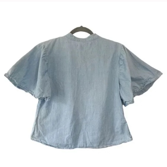Twelve by Ontwelfth light blue flutter sleeve denim chambray button down shirt - Picture 2 of 6